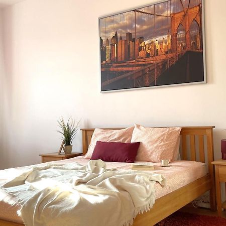 グディニャApartament Swietojanskaアパートメント エクステリア 写真